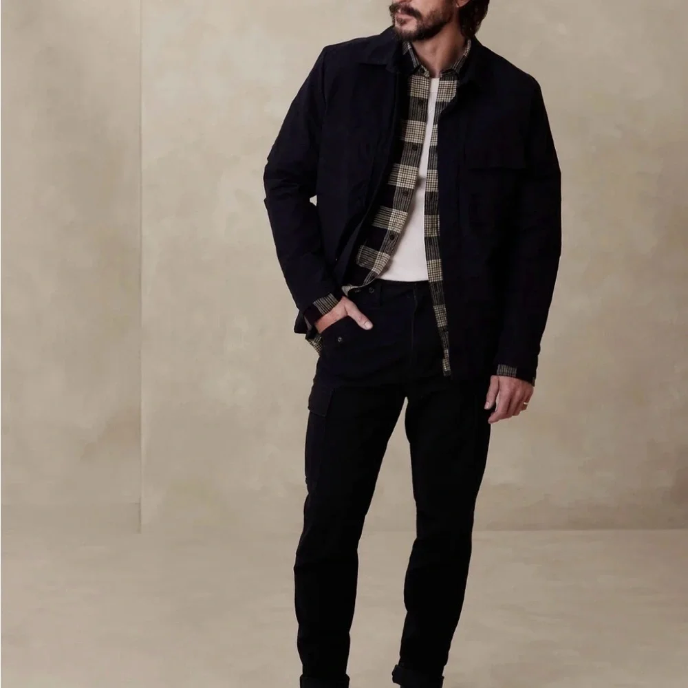 Banana Republic‎ Men's Emiliano Utility Shirt, Navy Plaid Sz Medium - $80